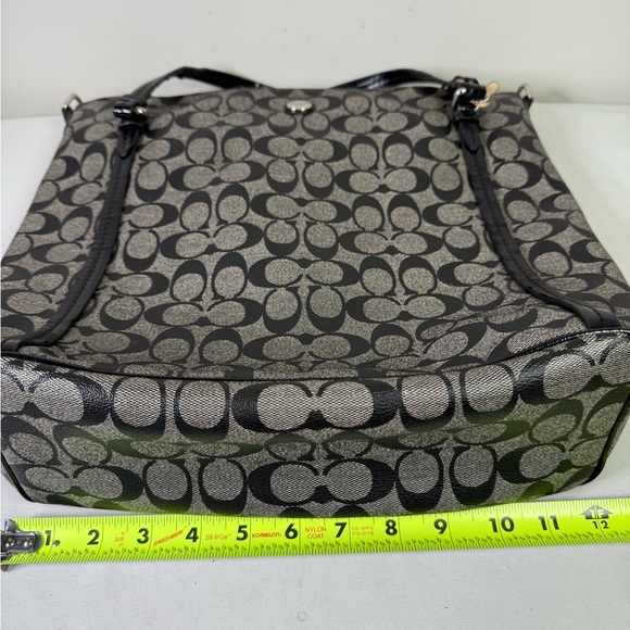 Coach Signature Tote shoulder Tan red black crossbody 2 bags bundle as is auth - Picture 10 of 16